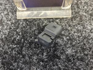 Map Sensor (Einlasskrümmer) van een Volvo S80 (AR/AS) 2.5 T Turbo 20V AWD