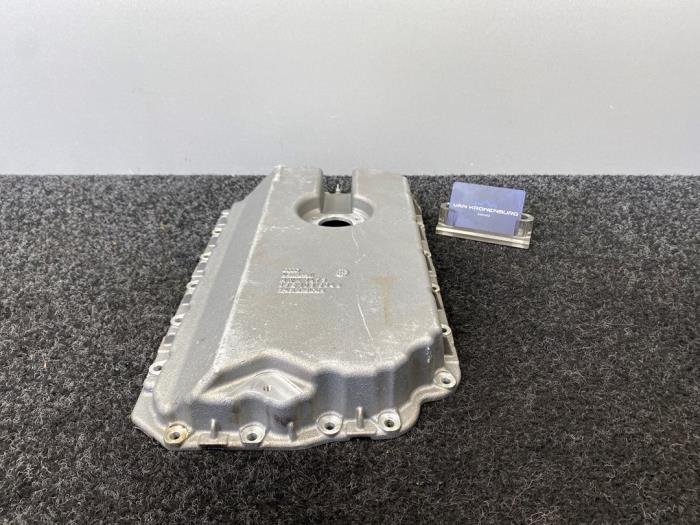 Gebrauchte Ölwanne Audi A6 Avant (C6) 3.2 V6 24V FSI Preis € 49,95 Mit Mehrwertsteuer angeboten von Van Kronenburg Engines