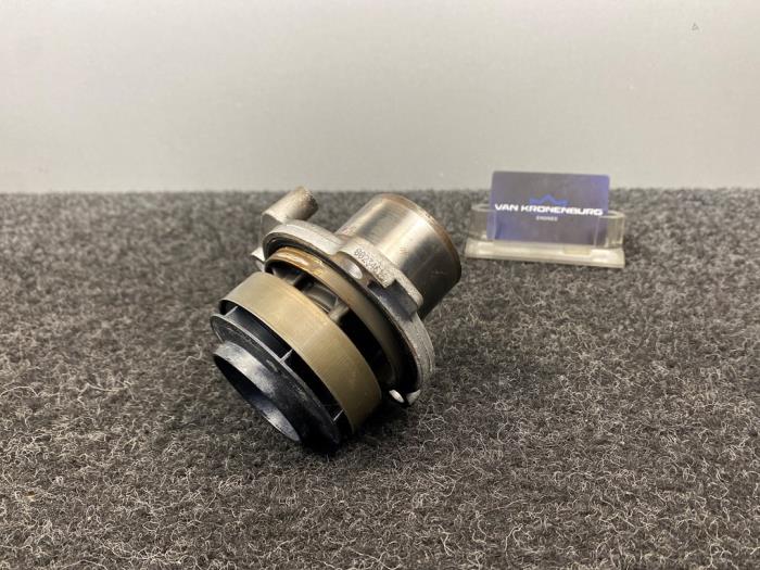 Begagnade Vattenpump Volkswagen Golf VII (AUA) 1.6 TDI 16V Pris € 49,95 Inklusive moms erbjuds av Van Kronenburg Engines