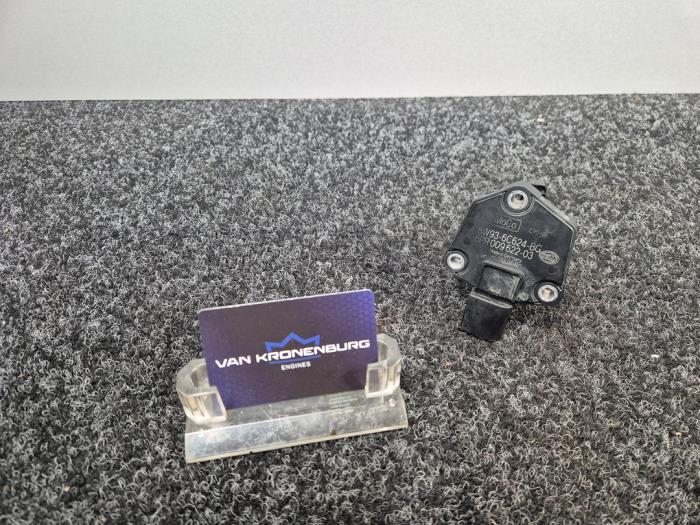 Begagnade Oljenivåsensor Landrover Range Rover III (LM) 5.0 V8 32V Supercharged Pris € 30,00 Inklusive moms erbjuds av Van Kronenburg Engines