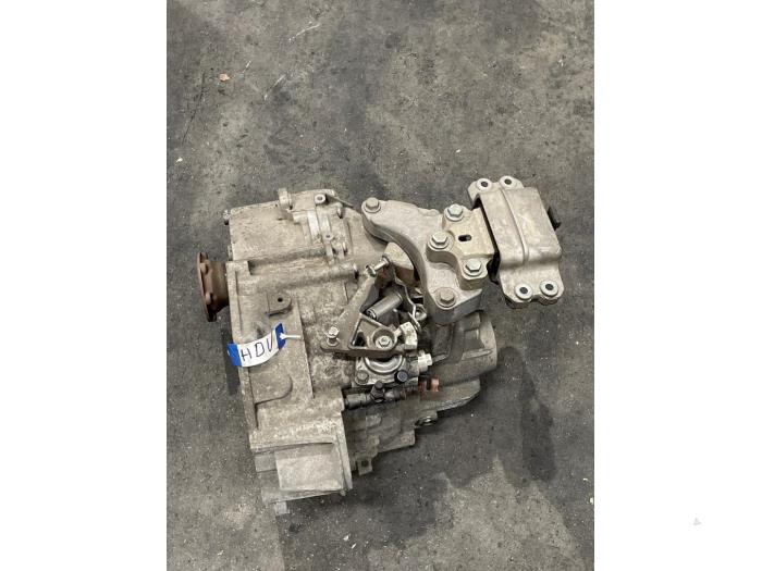 Gebrauchte Getriebe Volkswagen Passat Preis € 121,00 Mit Mehrwertsteuer angeboten von Van Kronenburg Engines