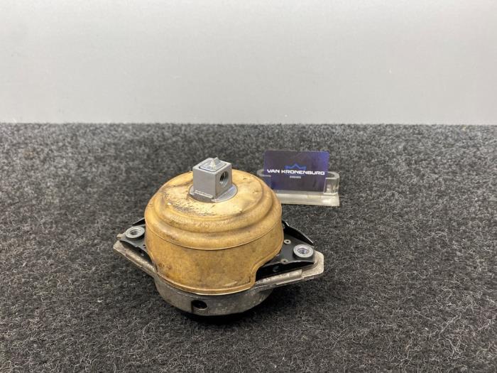 Used Engine mount Mercedes ML III AMG (166) 5.5 ML-63 AMG V8 32V Biturbo Price € 149,96 Inclusive VAT offered by Van Kronenburg Engines