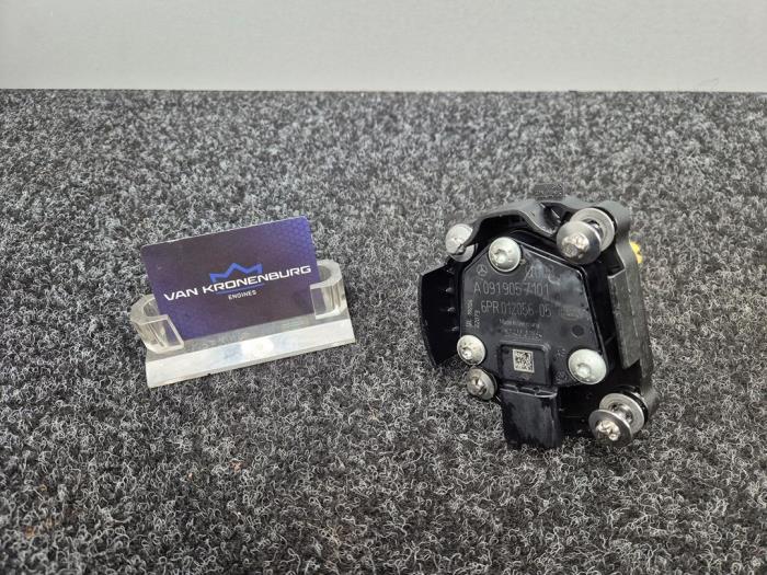 Begagnade Oljenivåsensor Mercedes B (W247) 2.0 B-220d 4-Matic Pris € 24,20 Inklusive moms erbjuds av Van Kronenburg Engines