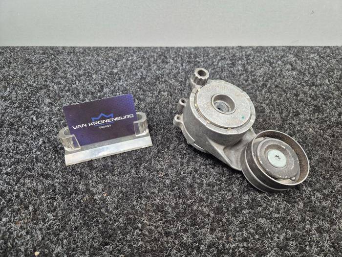 Usados Tensor correa múltiple Mercedes S (222.0/222.1) 3.0 S-350 BlueTEC, S-350d 24V Precio € 50,00 IVA incluido ofrecido por Van Kronenburg Engines