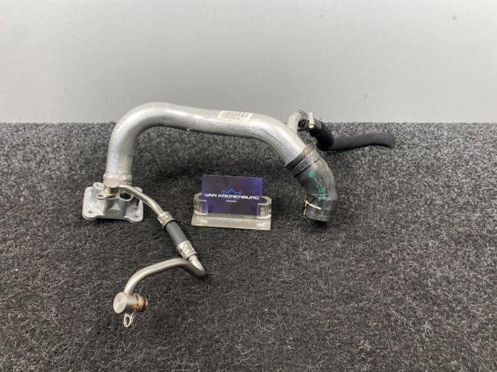Begagnade Vattenrör BMW 3 serie (E92) 335i 24V Pris € 30,00 Inklusive moms erbjuds av Van Kronenburg Engines