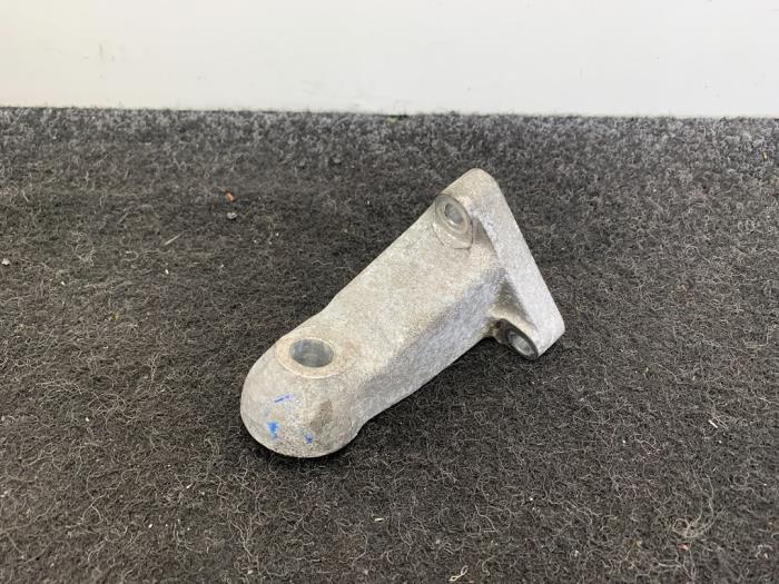 Used Engine mount Ferrari 360 Modena 3.6 V8 40V Challenge Stradale Price € 79,94 Inclusive VAT offered by Van Kronenburg Engines