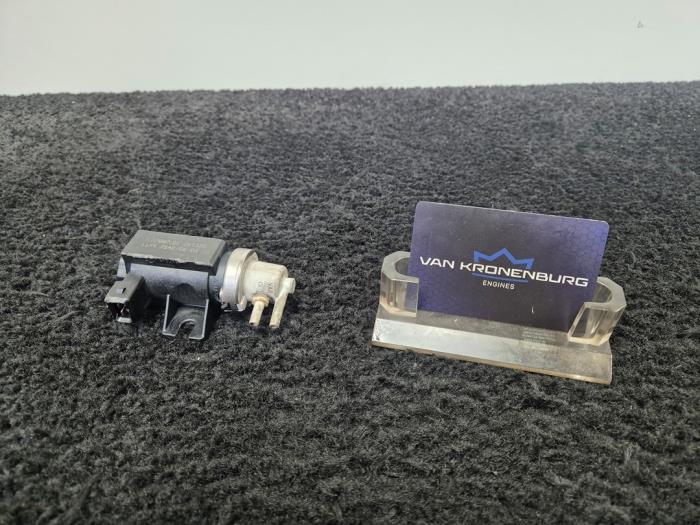 Usagé Divers BMW 7 serie (F01/02/03/04) 750i,Li xDrive V8 32V Prix € 30,00 Prix TTC proposé par Van Kronenburg Engines