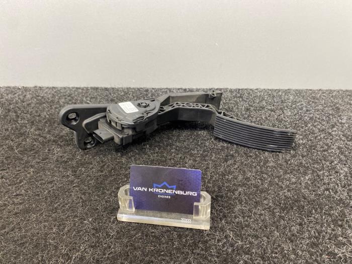Gebrauchte Gaspedal Mercedes GLE (W166) 350d 3.0 V6 24V BlueTEC 4-Matic Preis € 29,95 Mit Mehrwertsteuer angeboten von Van Kronenburg Engines