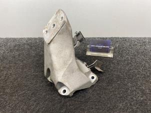 Engine mount from a Bentley Continental GT 6.0 W12 48V 2006