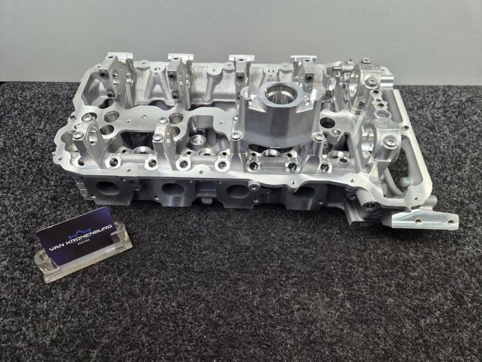 Neuf Culasse BMW 5 serie (G30) M5 xDrive 4.4 V8 32V TwinPower Turbo Prix € 1.500,00 Prix TTC proposé par Van Kronenburg Engines