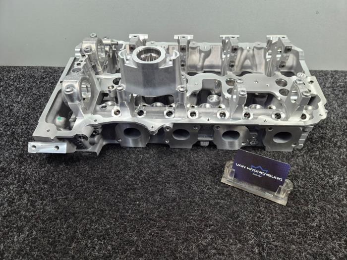 Neuf Culasse BMW 5 serie (G30) M5 xDrive 4.4 V8 32V TwinPower Turbo Prix € 1.500,00 Prix TTC proposé par Van Kronenburg Engines