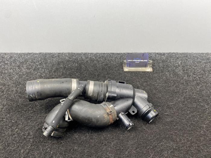 Begagnade Termostathus Jaguar F-type 5.0 V8 S 32V Pris € 99,95 Inklusive moms erbjuds av Van Kronenburg Engines