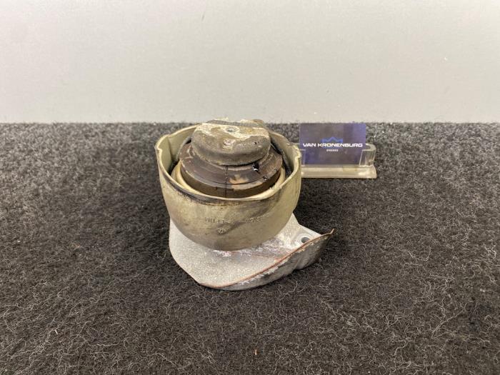 Gebrauchte Motorlager Mercedes S (W221) 6.0 S-65 AMG V12 36V Preis € 123,97 Margenregelung angeboten von Van Kronenburg Engines