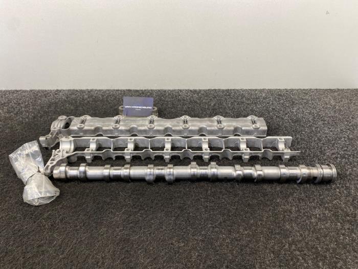 Usagé Arbre à cames BMW 3 serie (E92) 335i 24V Performance Power Kit Prix € 300,00 Prix TTC proposé par Van Kronenburg Engines