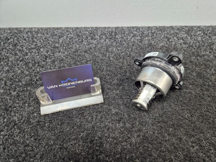 Usagé Thermostat Audi RS 4 Avant (B9) 2.9 V6 TFSI 24V Prix € 59,96 Prix TTC proposé par Van Kronenburg Engines