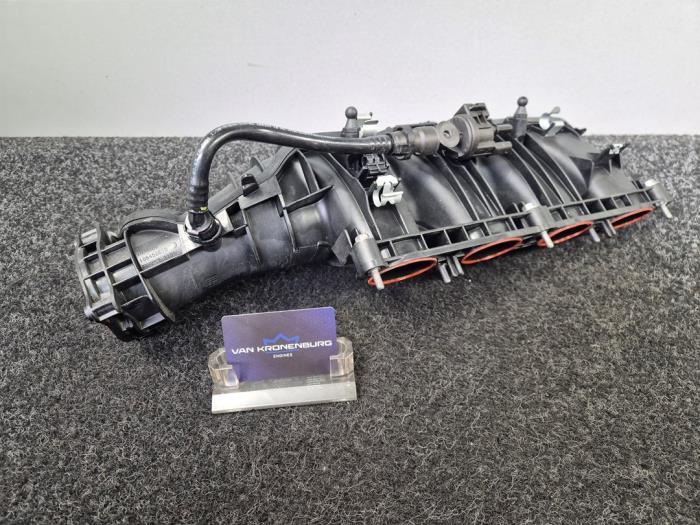 Begagnade Insugsrör Mini Mini (F56) 2.0 16V Cooper S Pris € 250,00 Inklusive moms erbjuds av Van Kronenburg Engines