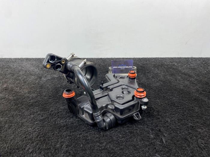 Begagnade PCV-ventil Mercedes C-Klasse AMG (W205) C-63 AMG 4.0 V8 Biturbo Pris € 99,99 Inklusive moms erbjuds av Van Kronenburg Engines