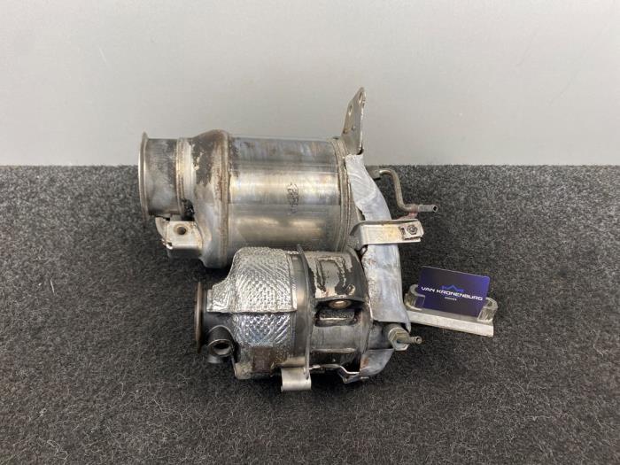 Gebrauchte Rußfilter Audi A3 Limousine (8VS/8VM) 2.0 TDI 16V Quattro Preis € 484,00 Mit Mehrwertsteuer angeboten von Van Kronenburg Engines