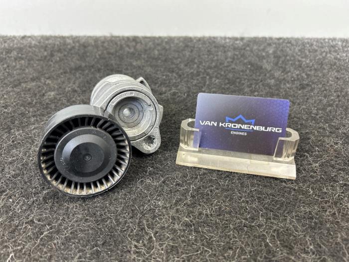 Usados Rodillo tensor correa múltiple BMW 5 serie (E60) 545i 32V Precio € 24,95 IVA incluido ofrecido por Van Kronenburg Engines