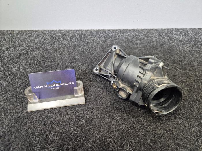 Gebrauchte Thermostat Mercedes E (W212) E-300 V6 24V BlueEFFICIENCY 4-Matic Preis € 59,96 Mit Mehrwertsteuer angeboten von Van Kronenburg Engines