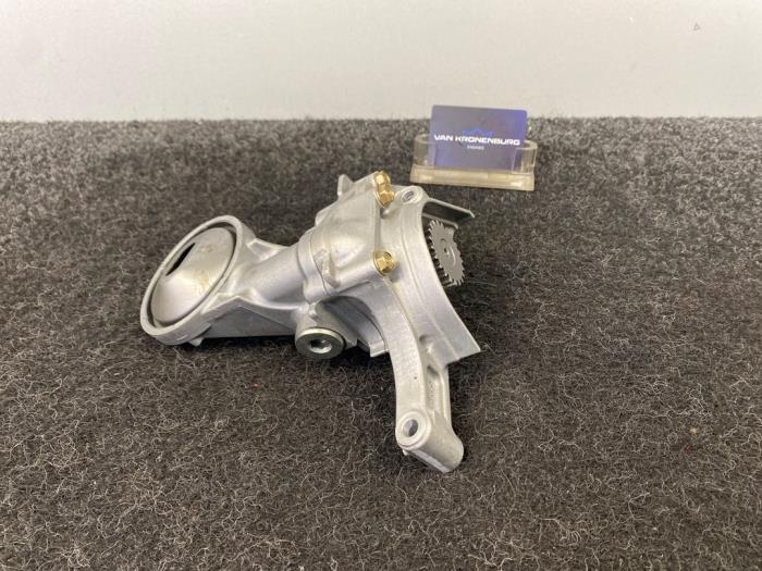 Używane Pompa oleju Honda S2000 (AP1) 2.0 16V VTEC Cena na żądanie oferowane przez Van Kronenburg Engines