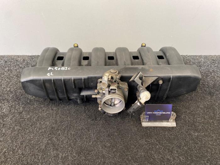 Used Intake manifold BMW 5 serie (E34) 520i 24V Price € 99,99 Inclusive VAT offered by Van Kronenburg Engines