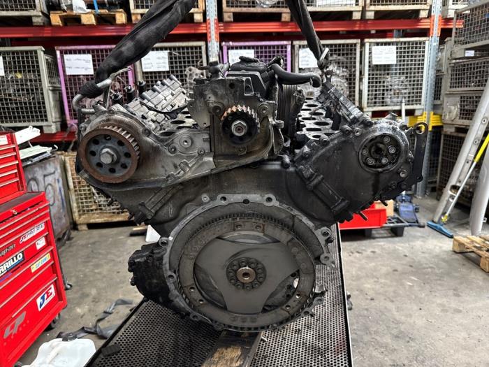 Begagnade Motor Audi Q7 (4LB) 4.2 TDI V8 32V Pris på förfrågan erbjuds av Van Kronenburg Engines