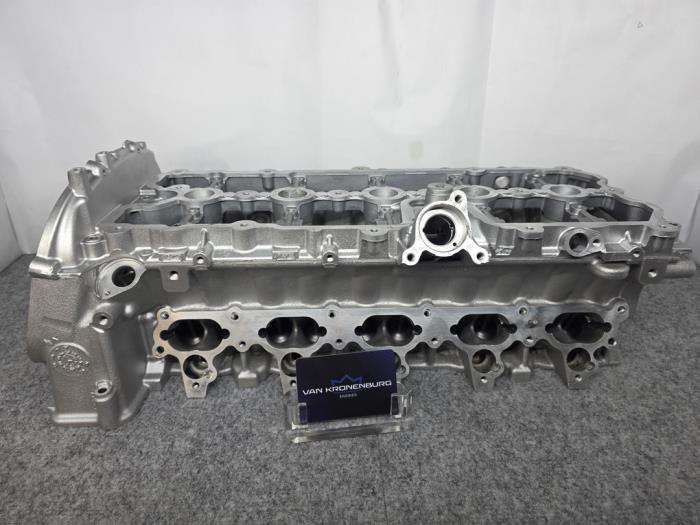 Révisé Culasse Audi S6 Prix € 1.210,00 Prix TTC proposé par Van Kronenburg Engines