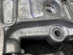 Spanrolle multiriem van een Mercedes-Benz CLA (117.3) 2.2 CLA-220 CDI, 220 d 16V 2016