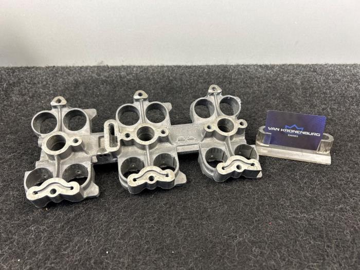 Gebrauchte Ventilblock hydraulisch Porsche 911 (996) 3.6 Carrera 24V Preis € 99,95 Mit Mehrwertsteuer angeboten von Van Kronenburg Engines