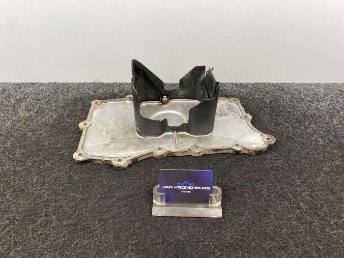 Gebrauchte Ölwanne Porsche 911 (996) 3.6 Carrera 4 24V Preis € 99,95 Mit Mehrwertsteuer angeboten von Van Kronenburg Engines