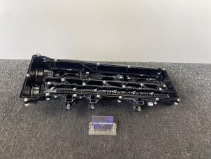Ventildeckel van een Mercedes-Benz E (W213) E-400d 2.9 24V 2021