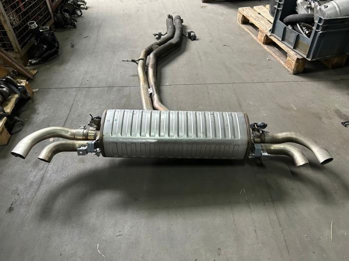 Usagé Echappement (complet) Audi SQ7 (4MB/4MG) 4.0 V8 32V TFSI Mild Hybrid Quattro Prix € 799,96 Prix TTC proposé par Van Kronenburg Engines