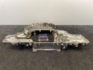 Ölwanne van een Audi RS 5 (8T3) RS5 4.2 V8 32V 2015