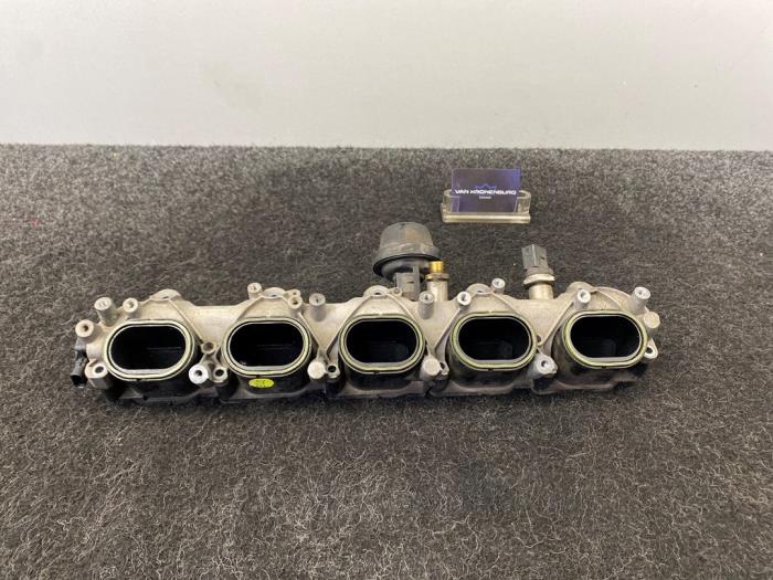 Używane Kolektor dolotowy Lamborghini Gallardo 5.2 V-10 40V FSI LP560-4 Cena € 499,95 Z VAT oferowane przez Van Kronenburg Engines