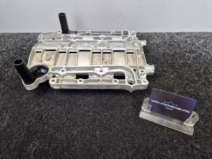 Usagé Couvercle carter Audi S5 Sportback (F5A/F5F) 3.0 TFSI V6 24V Prix € 49,95 Prix TTC proposé par Van Kronenburg Engines