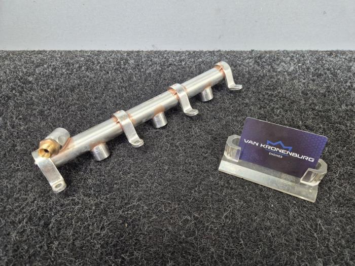 Usagé Système d'injection Audi S5 Sportback (F5A/F5F) 3.0 TFSI V6 24V Prix € 50,00 Prix TTC proposé par Van Kronenburg Engines