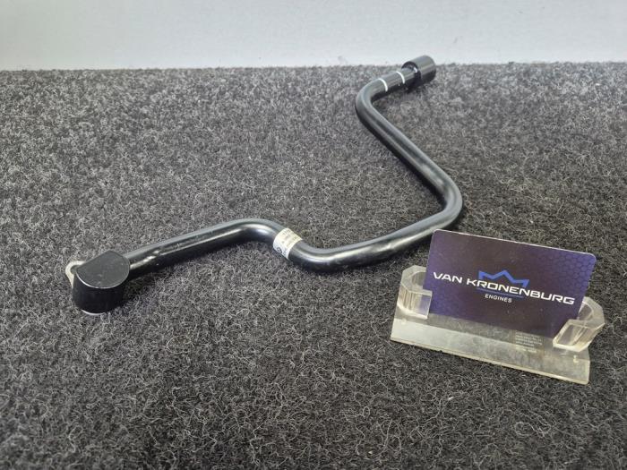 Usagé Conduit (divers) BMW M5 (F90) M550i xDrive 4.4 V8 32V TwinPower Turbo Prix € 99,95 Prix TTC proposé par Van Kronenburg Engines