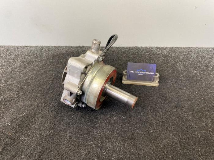 Begagnade Vattenpump Iveco New Daily IV 35C18V, 35C18V/P, 35S18V, 35S18V/P Pris € 217,80 Inklusive moms erbjuds av Van Kronenburg Engines
