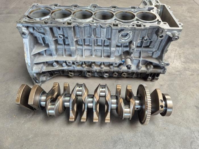 Używane Silnik BMW 3-Serie Cena € 2.117,50 Z VAT oferowane przez Van Kronenburg Engines