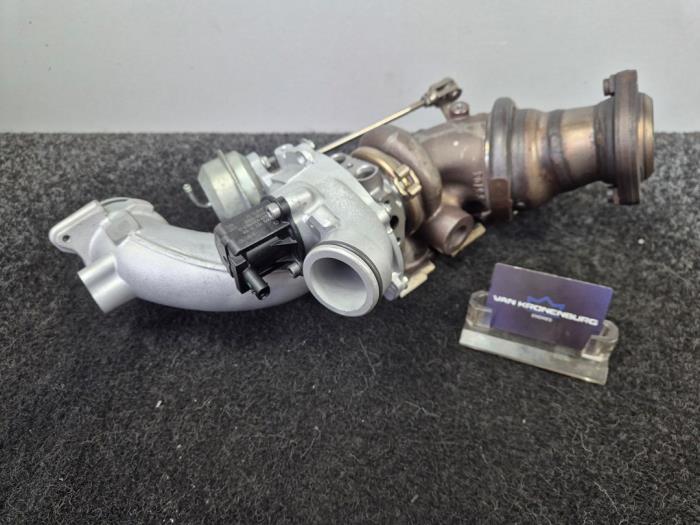 Skontrolowane Turbo Mercedes C (W205) C-400 3.0 V6 Turbo Cena € 599,95 Z VAT oferowane przez Van Kronenburg Engines