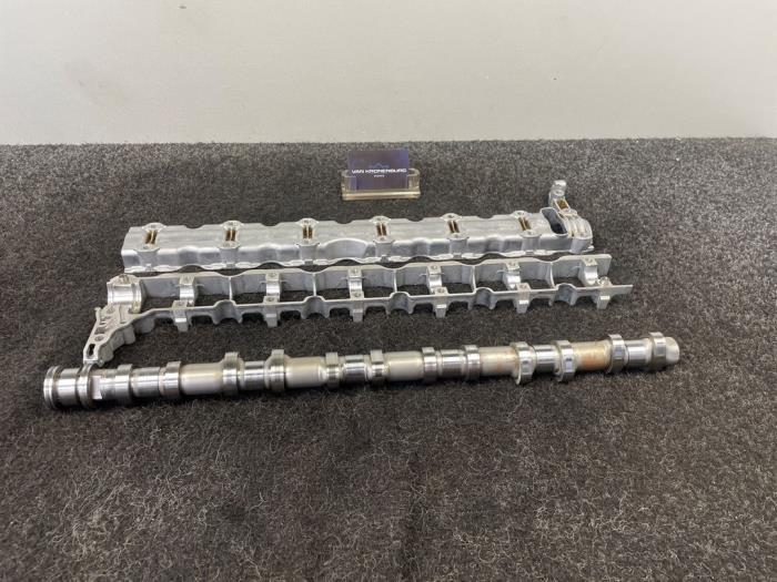 Usagé Arbre à cames BMW 3 serie (E92) 330i 24V Prix € 199,95 Prix TTC proposé par Van Kronenburg Engines