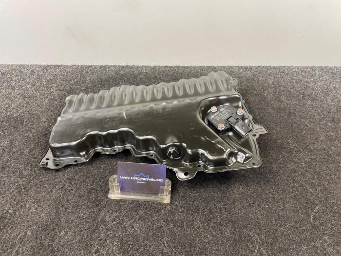 Gebrauchte Ölwanne Volkswagen Golf VII (AUA) 2.0 GTD 16V Preis € 49,95 Mit Mehrwertsteuer angeboten von Van Kronenburg Engines