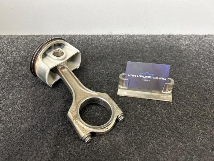 Usados Pistón Porsche Cayman (987) 3.4 R 24V Precio € 121,00 IVA incluido ofrecido por Van Kronenburg Engines
