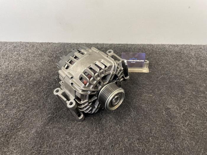 Begagnade Dynamo Volkswagen Golf VII (AUA) 2.0 GTI 16V Pris € 39,95 Inklusive moms erbjuds av Van Kronenburg Engines