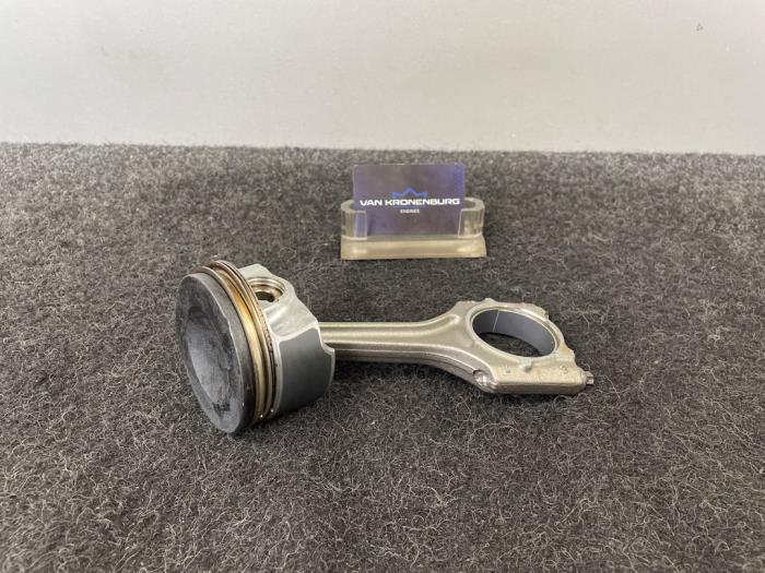 Engine piston