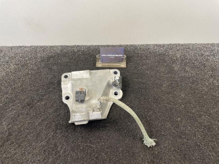 New Engine mount BMW 3 serie (E92) 328i 24V Price € 129,95 Inclusive VAT offered by Van Kronenburg Engines