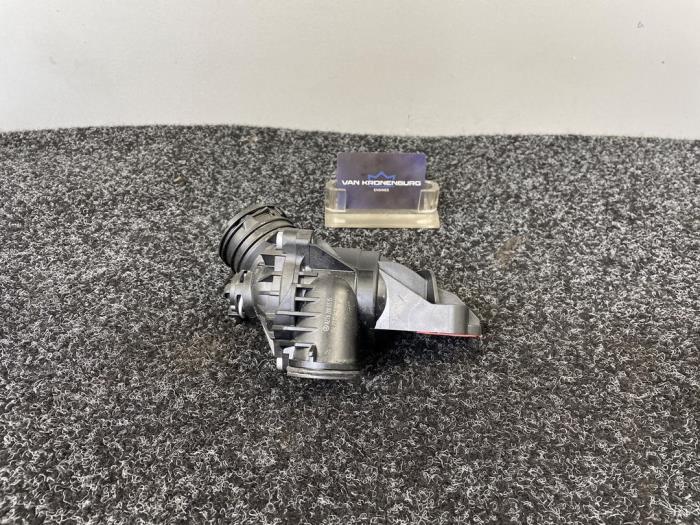 Gebrauchte Thermostat Mercedes E (W212) E-300 V6 24V BlueEFFICIENCY Preis € 59,96 Mit Mehrwertsteuer angeboten von Van Kronenburg Engines