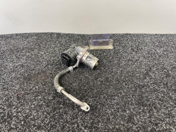 Gebrauchte AGR Ventil Mercedes C (W204) 3.0 C-320 CDI V6 24V Preis € 133,10 Mit Mehrwertsteuer angeboten von Van Kronenburg Engines