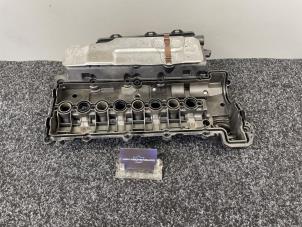 Ventildeckel van een BMW X3 (E83) 2.0d 16V 2007